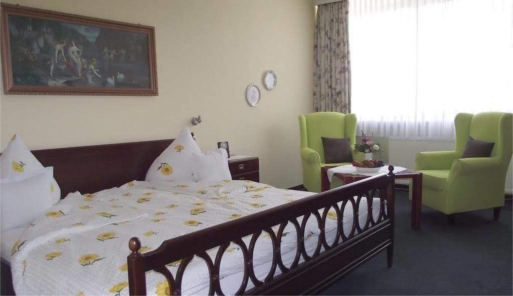 Wennhof Hotel Scharbeutz Bagian luar foto
